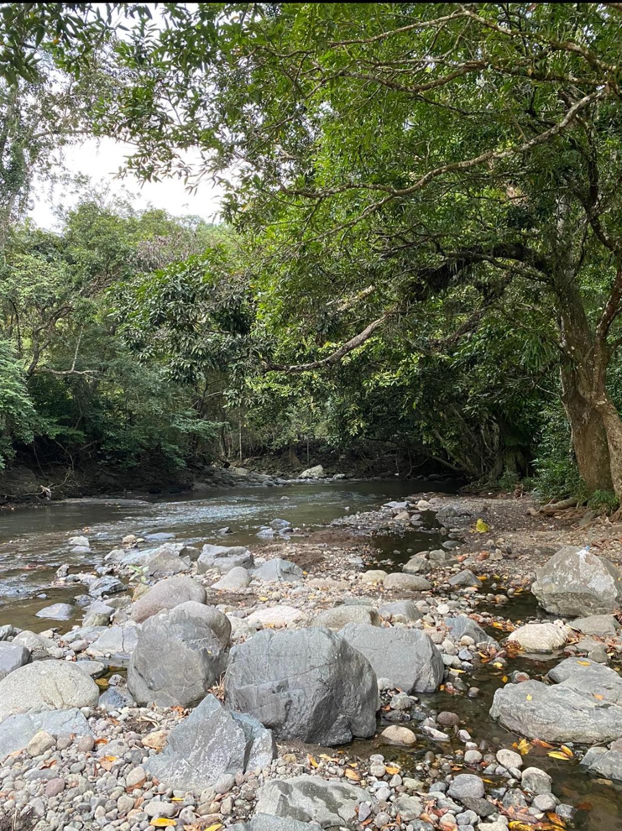 Batu-Batu Hakata Lejja Near Natural Hot Spring מראה חיצוני תמונה